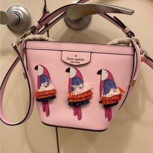 KATE SPADE Pippa Flock Party Small Bucket Bag Parrot Pink crossbody bucket bag